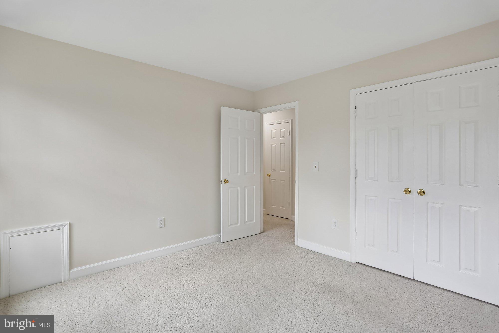 ORCHARD HILLS - Residential