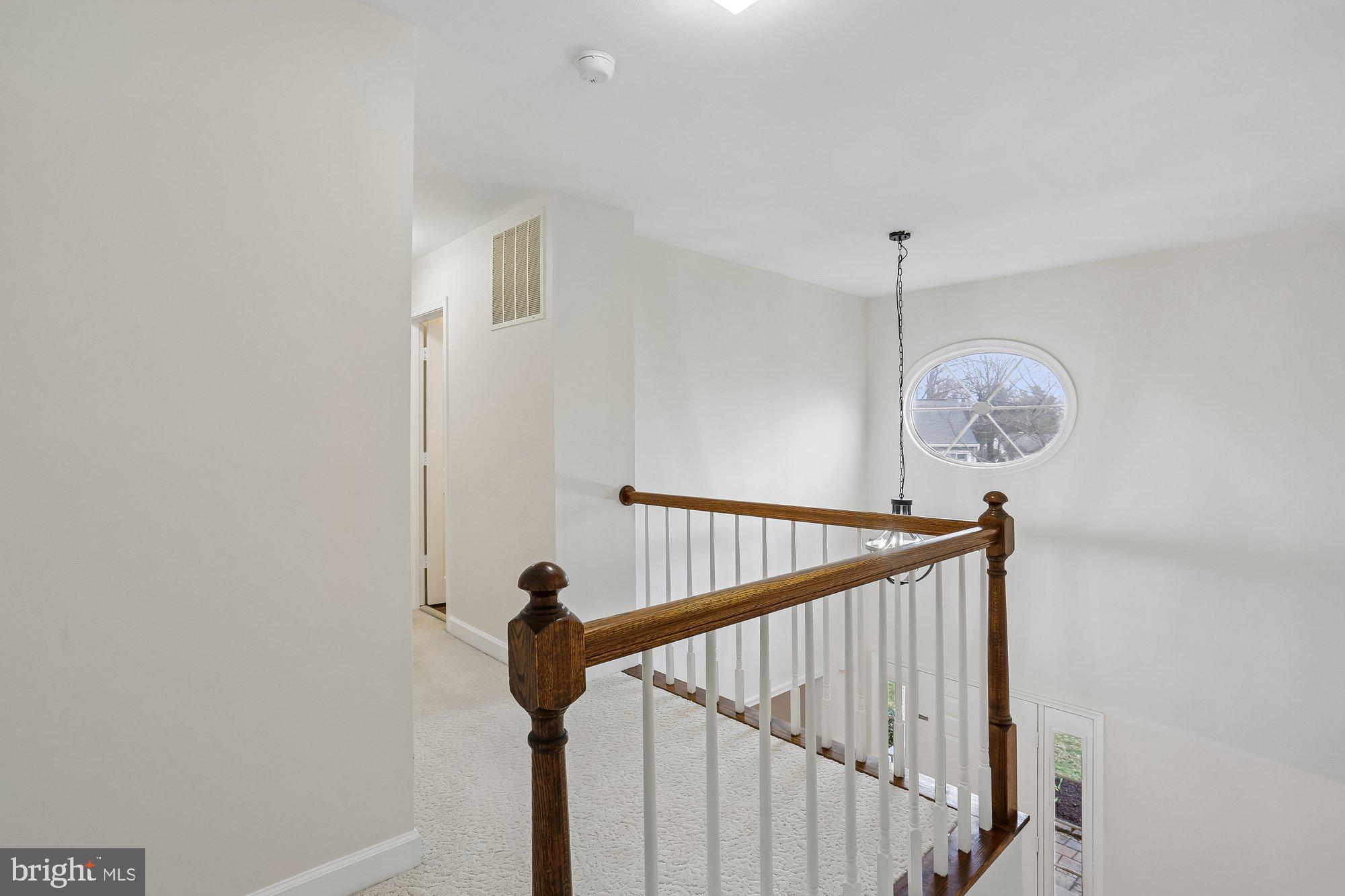 ORCHARD HILLS - Residential