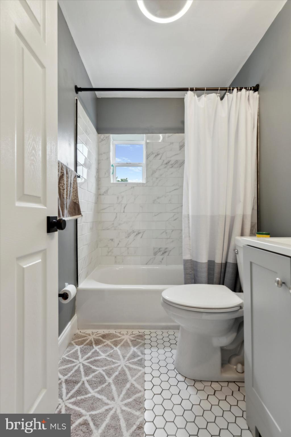 WISSAHICKON HILLS - Residential