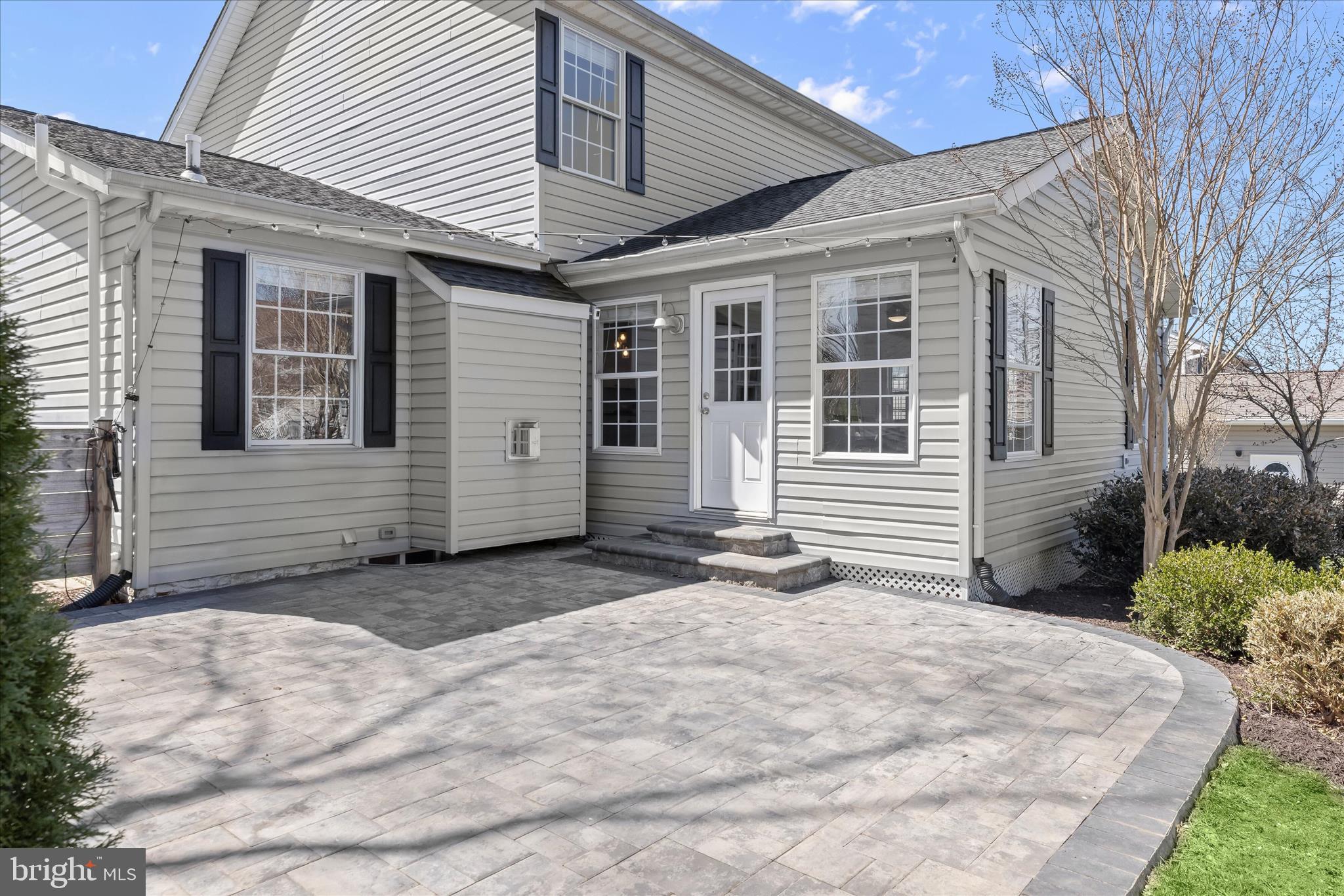 SUMMIT RIDGE - Residential