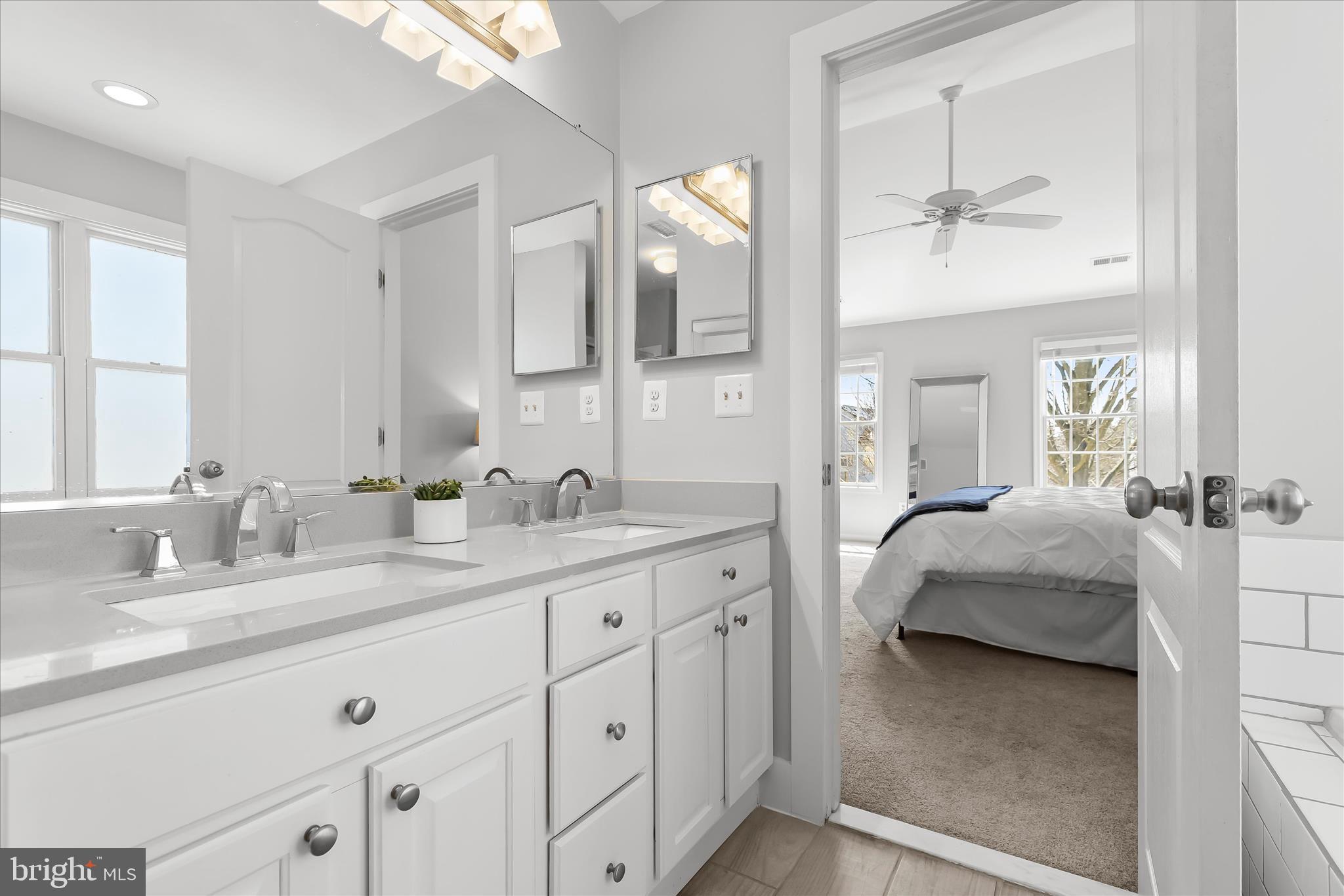 SUMMIT RIDGE - Residential