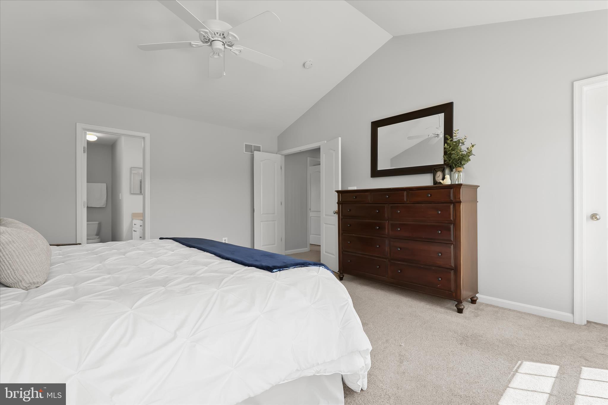 SUMMIT RIDGE - Residential