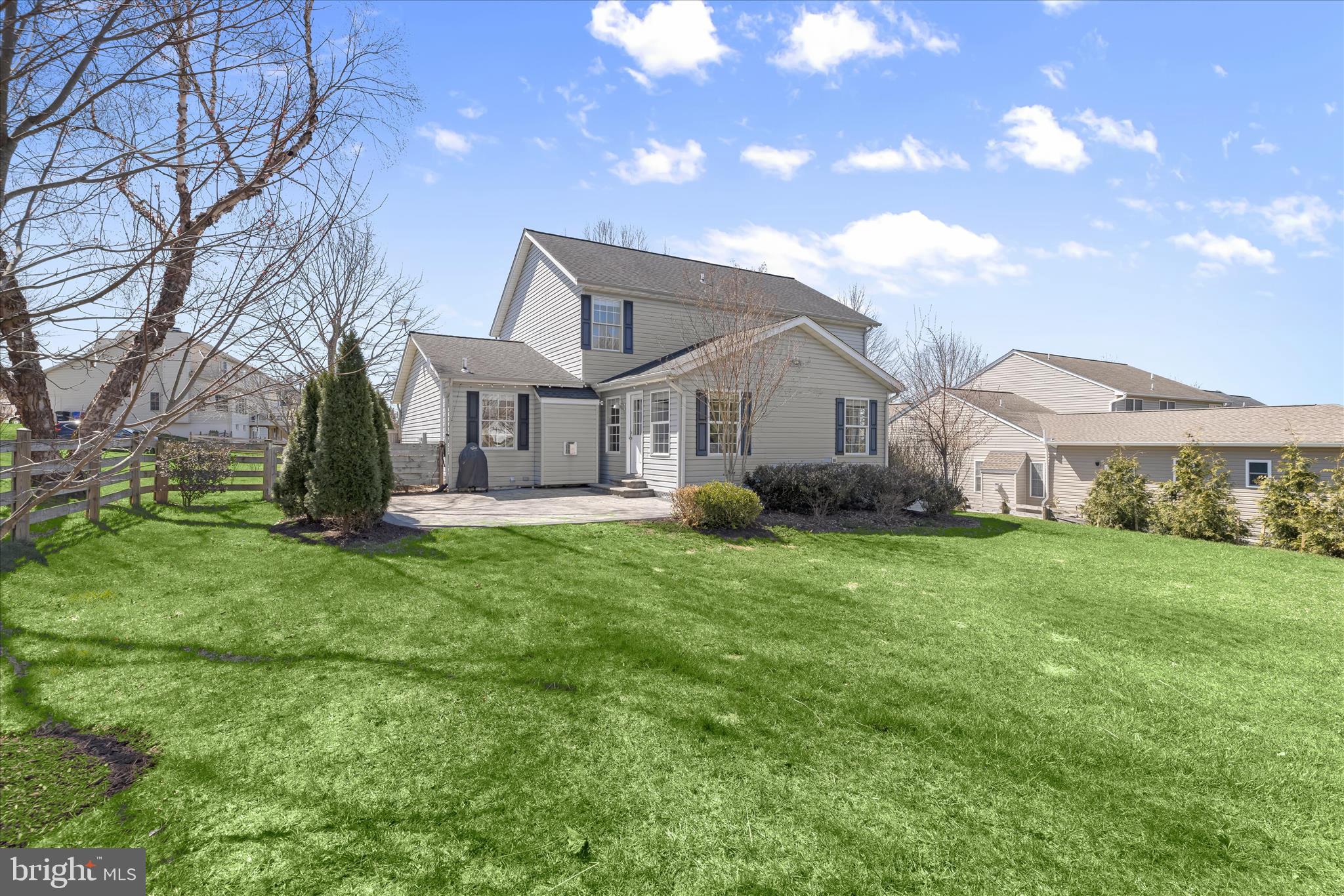 SUMMIT RIDGE - Residential