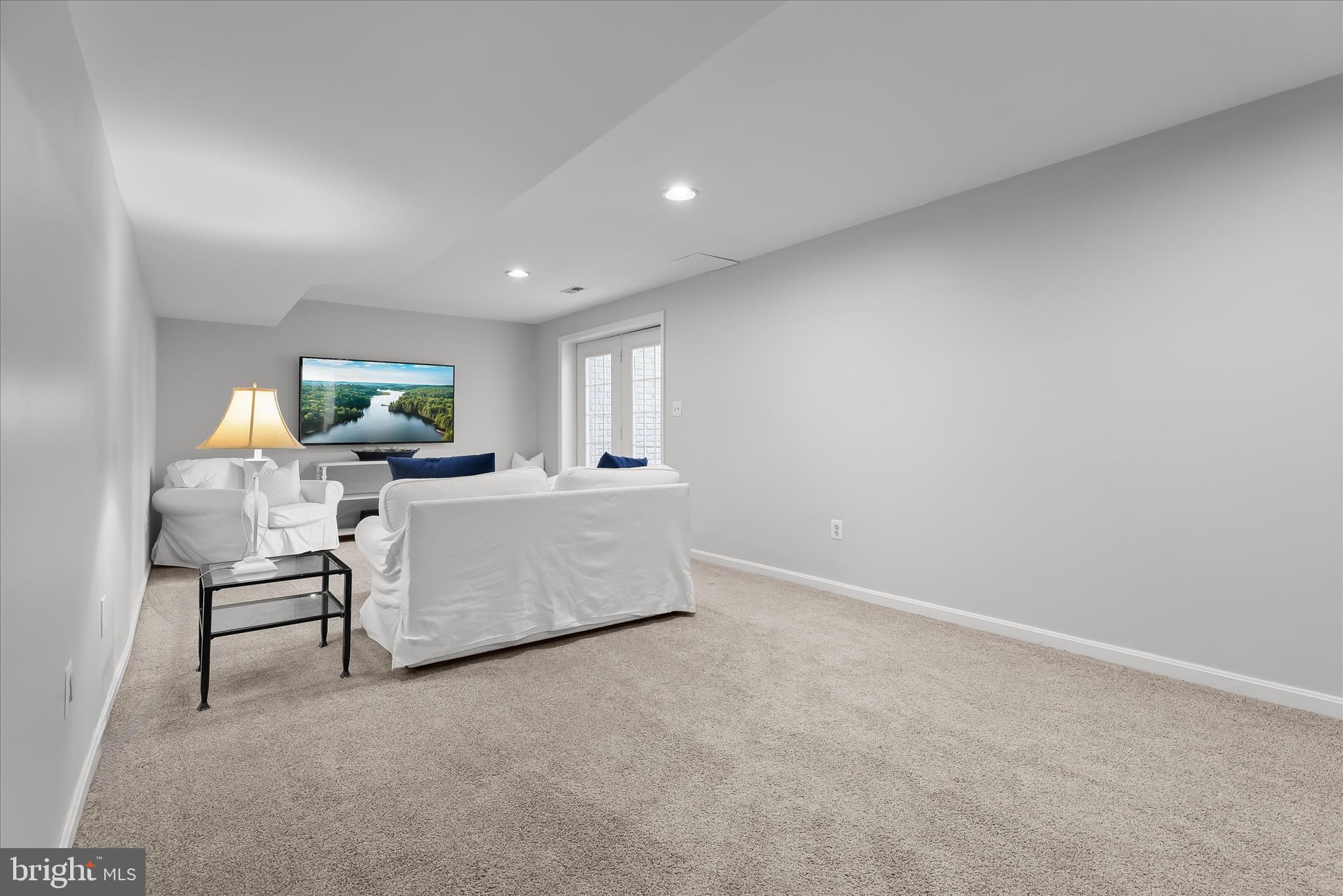 SUMMIT RIDGE - Residential