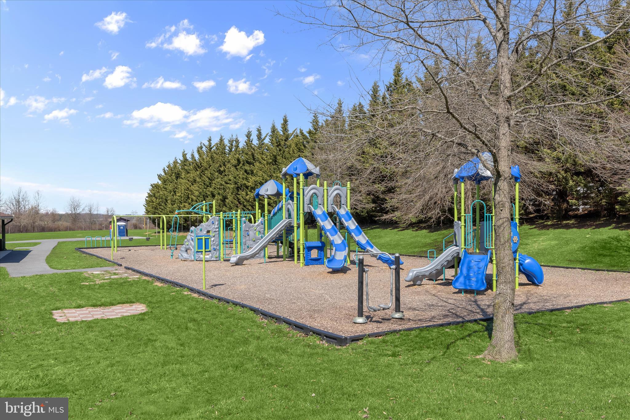 SUMMIT RIDGE - Residential