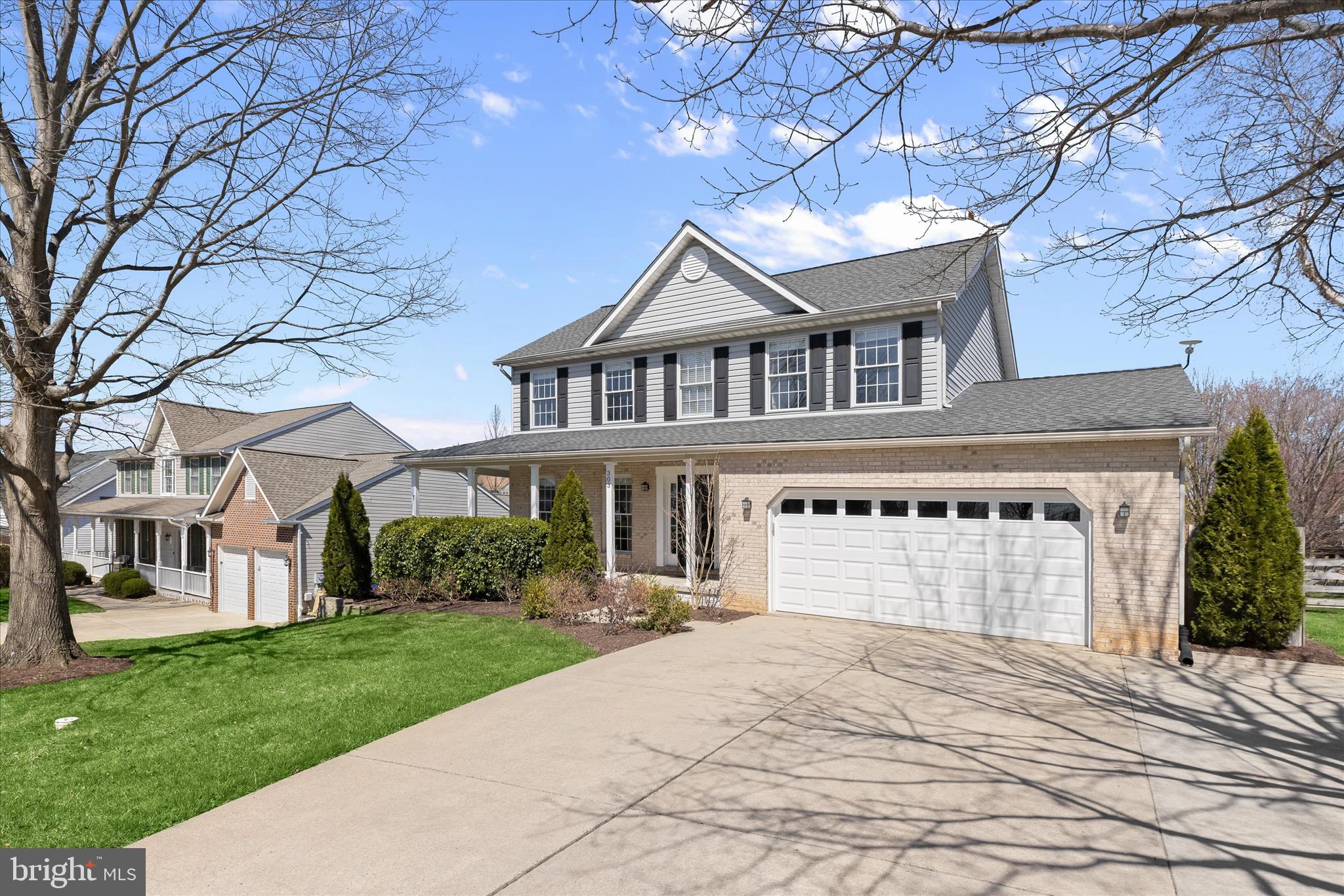 SUMMIT RIDGE - Residential