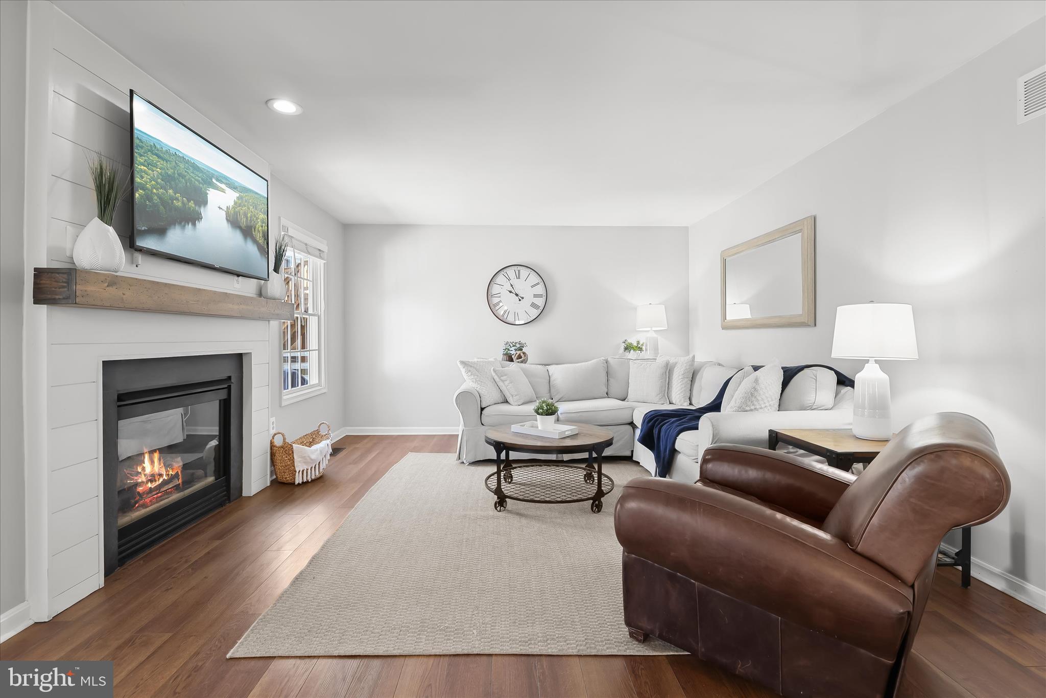 SUMMIT RIDGE - Residential