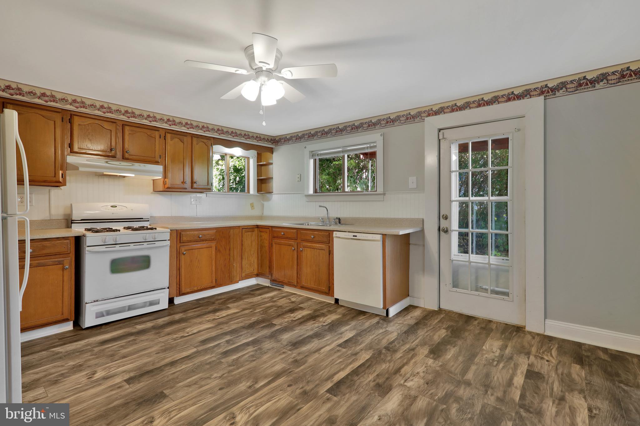 WEST SIDE - Residential