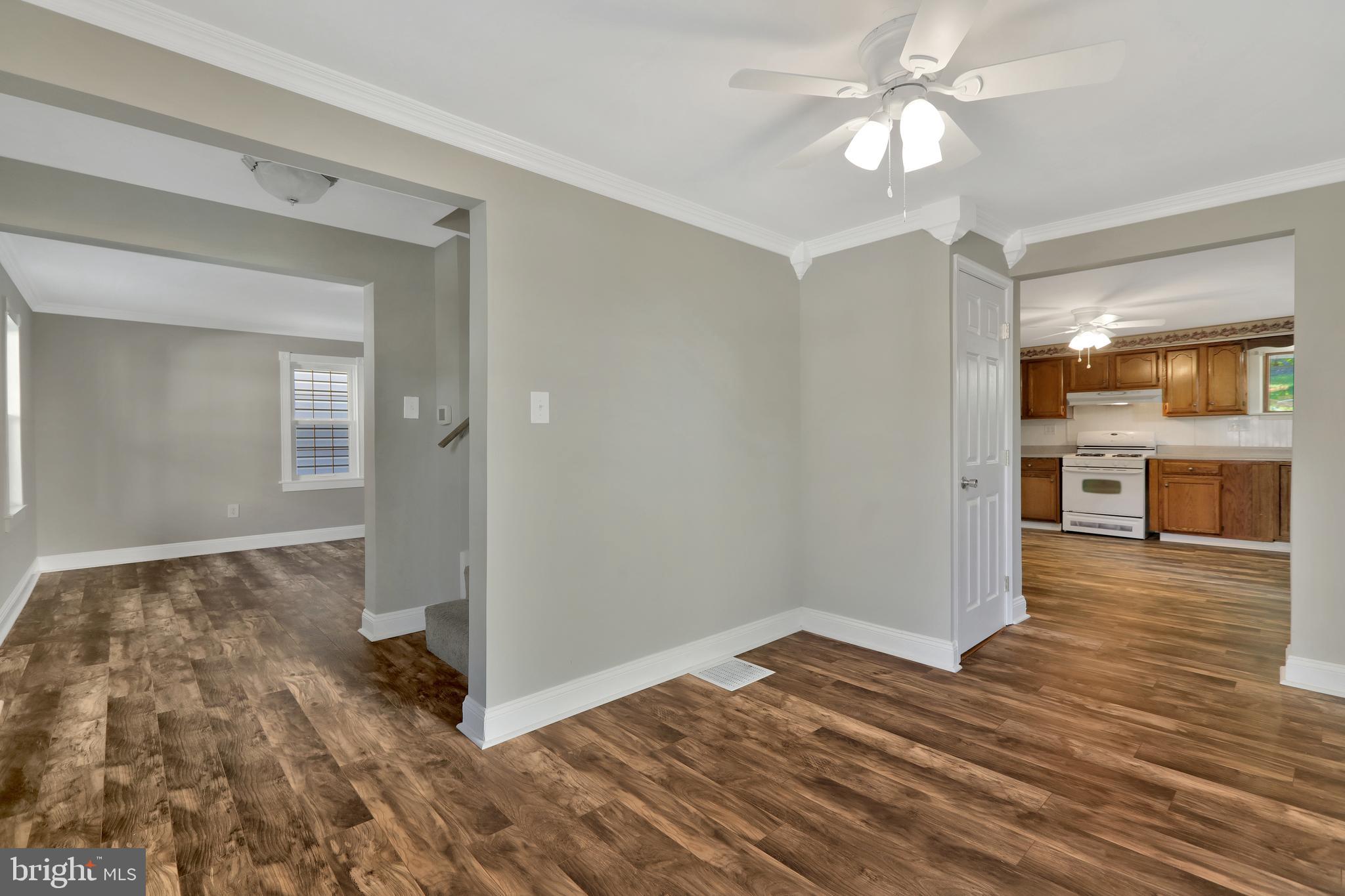 WEST SIDE - Residential