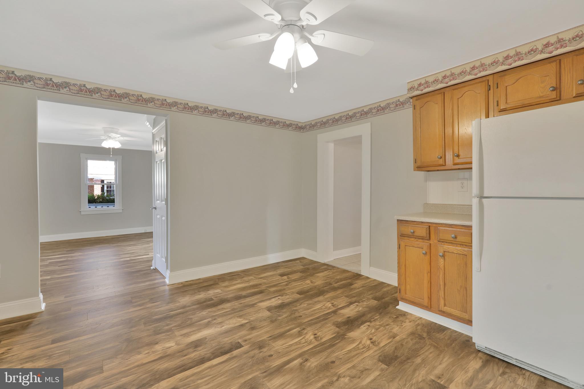 WEST SIDE - Residential