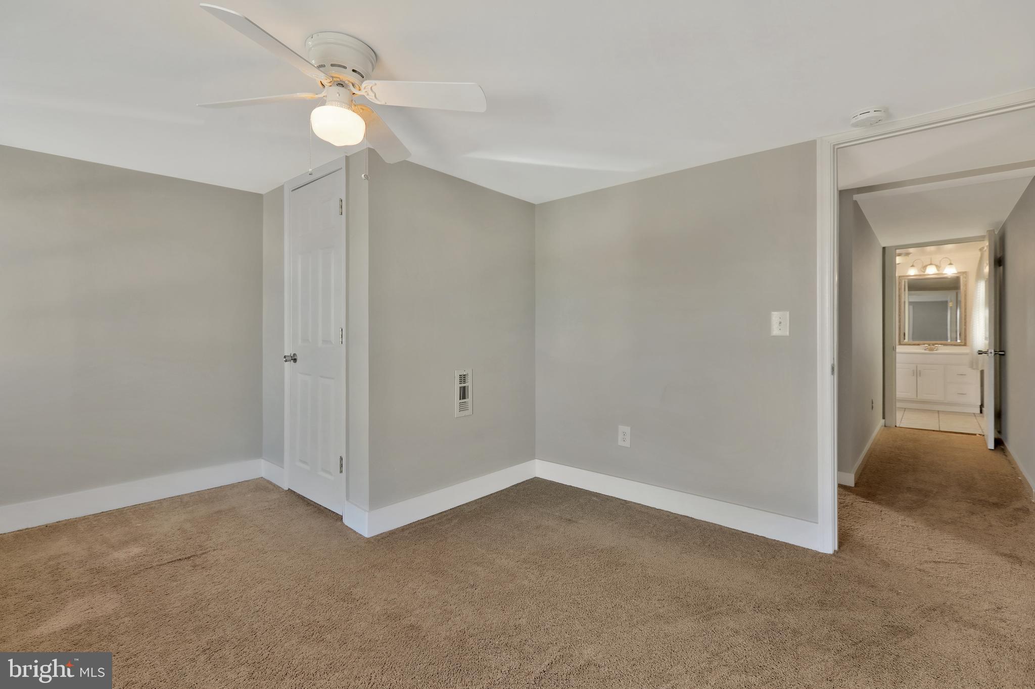 WEST SIDE - Residential