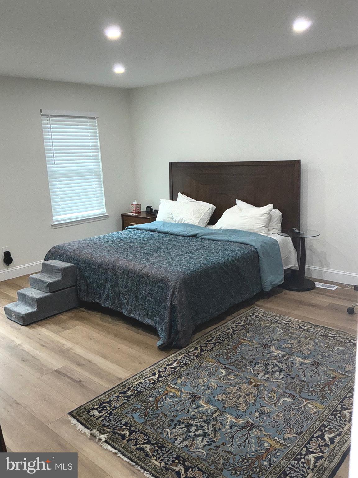 WEATHERSTONE - Residential