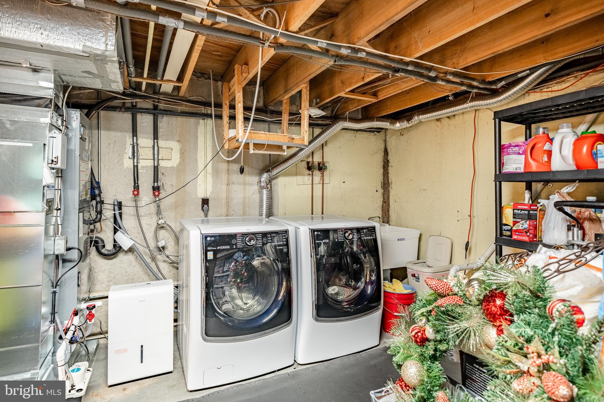 BRYN ERIN - Residential