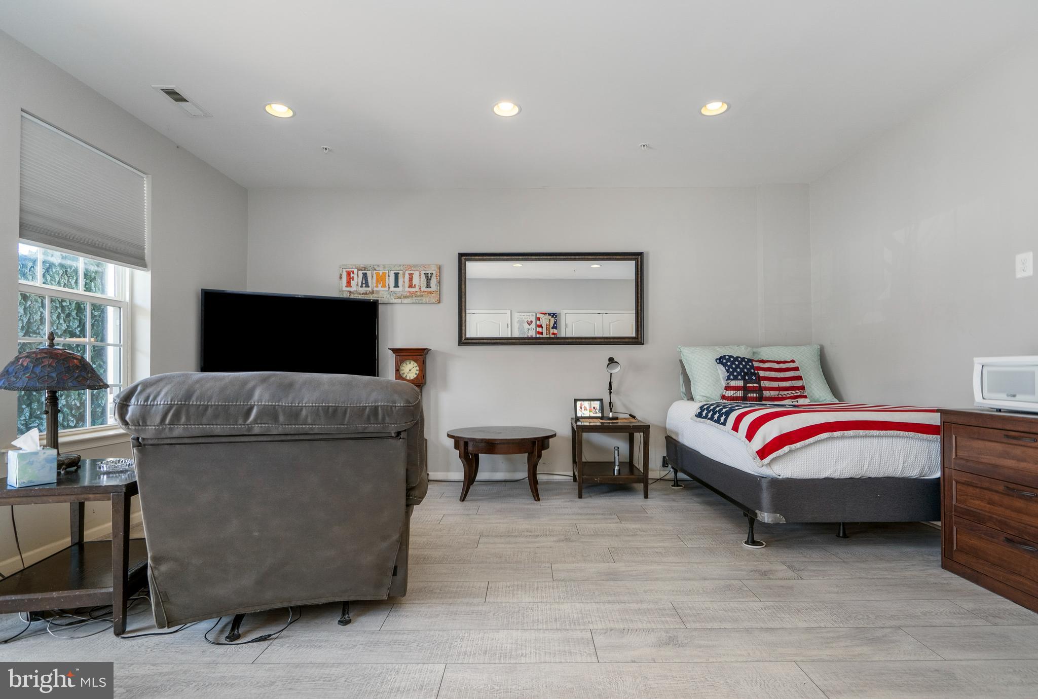 PRESERVE AT WINDLASS RUN - Residential