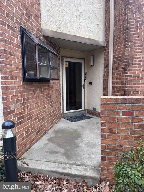 Homes For Sale - 614 Augusta Circle<br/> MOUNT LAUREL, NJ 08054