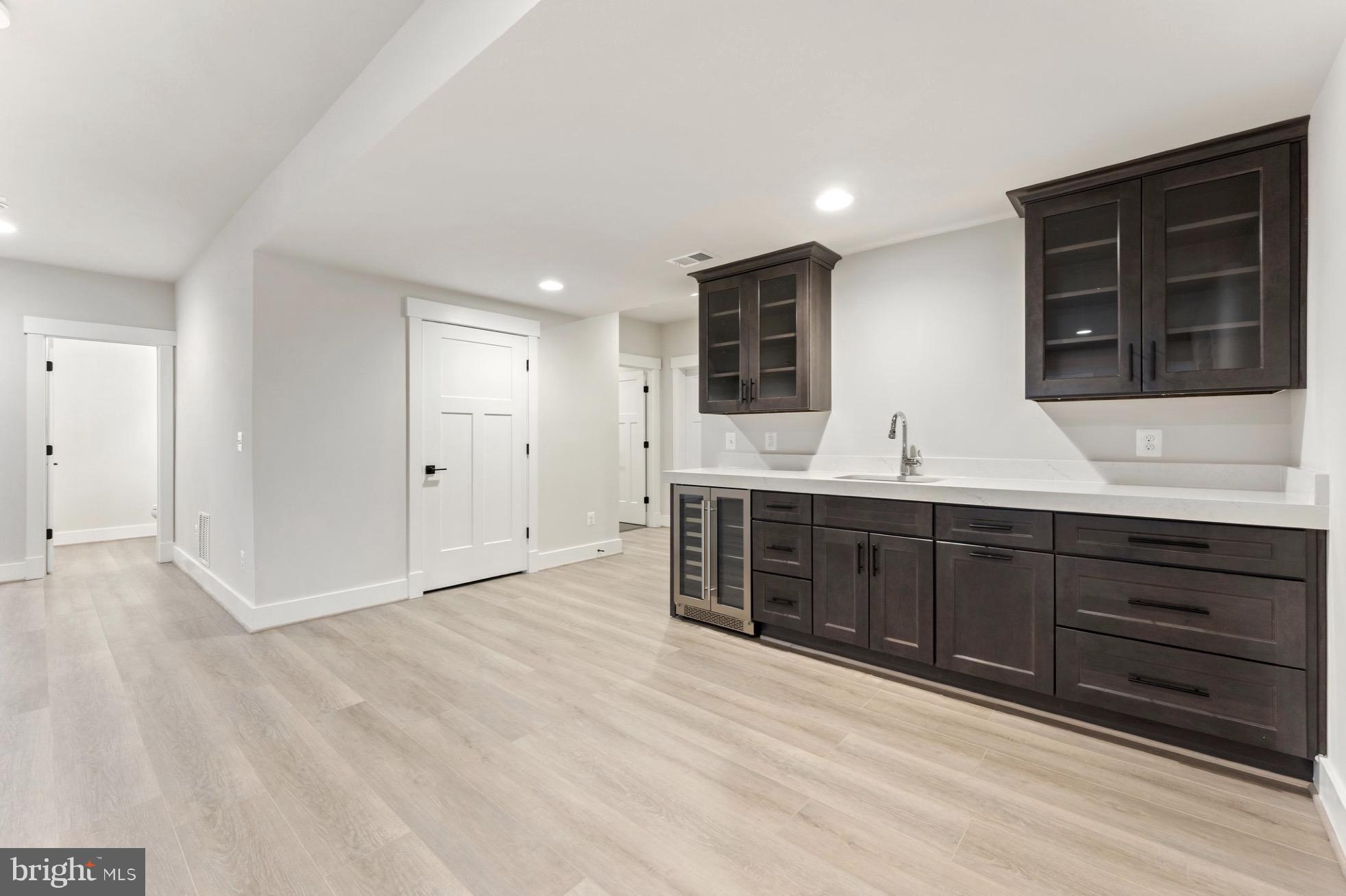 BROOKSIDE - Residential