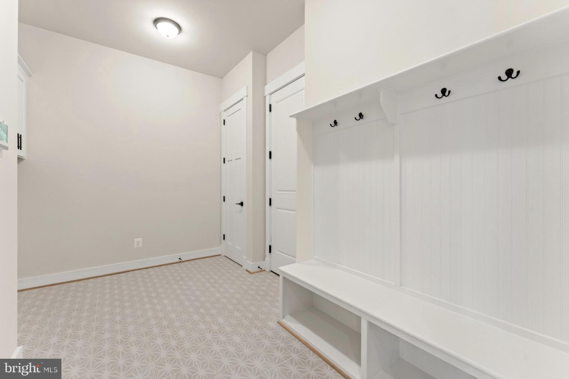 BROOKSIDE - Residential