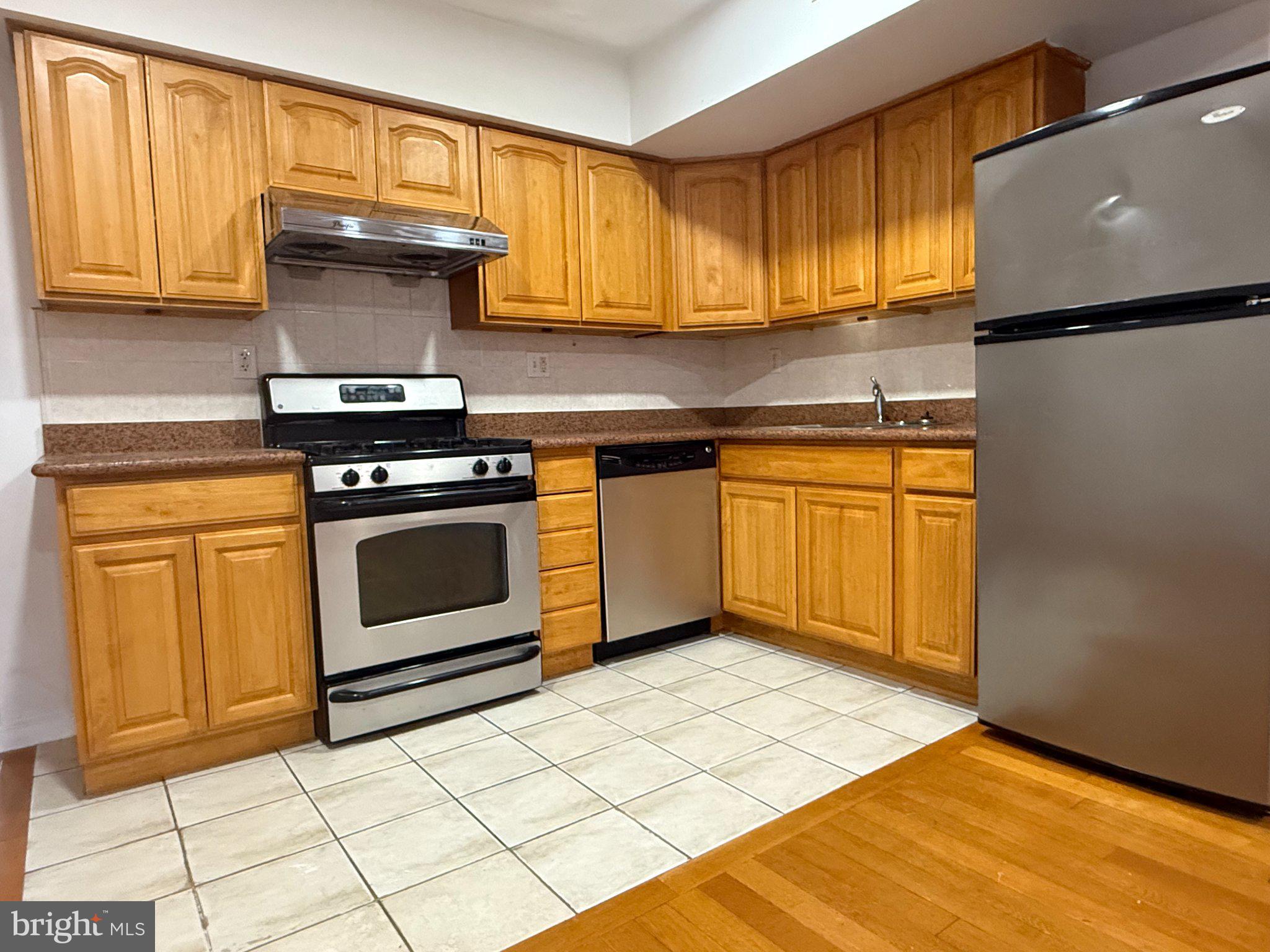 455 N 12TH STREET 00 C
