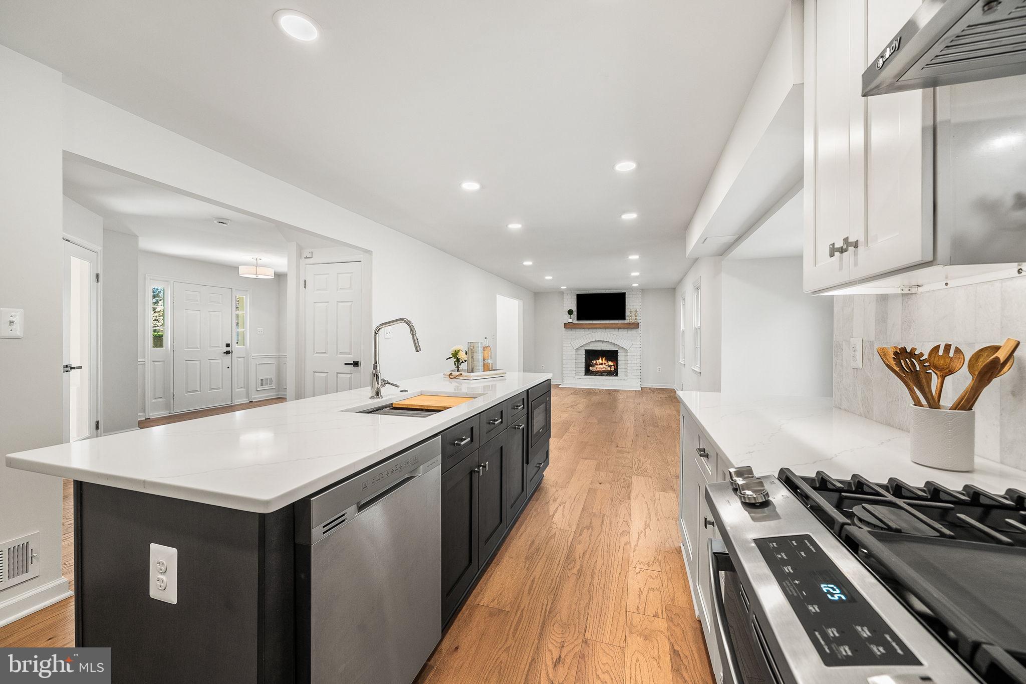 NORTH HILL - Residential