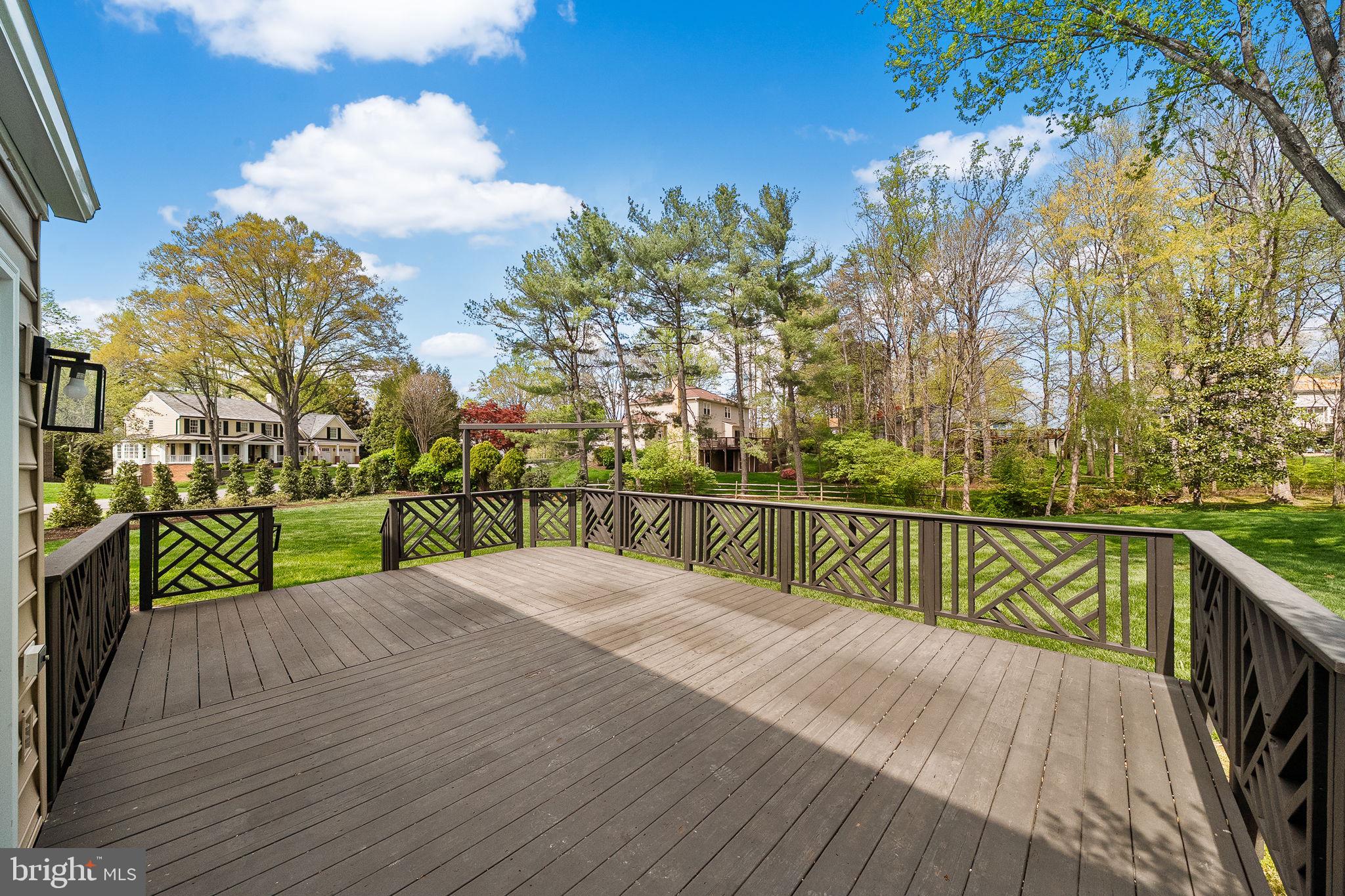 NORTH HILL - Residential