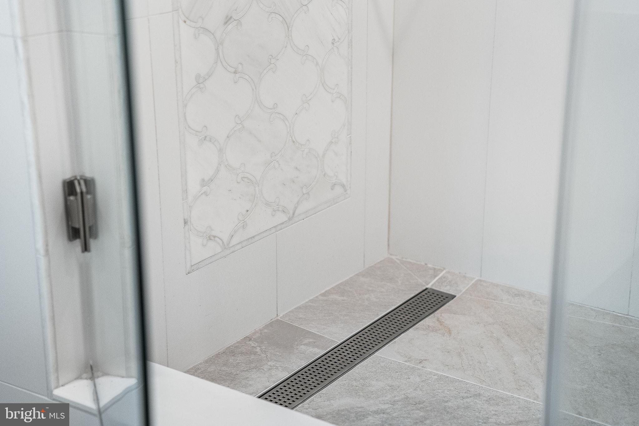 NORTH HILL - Residential