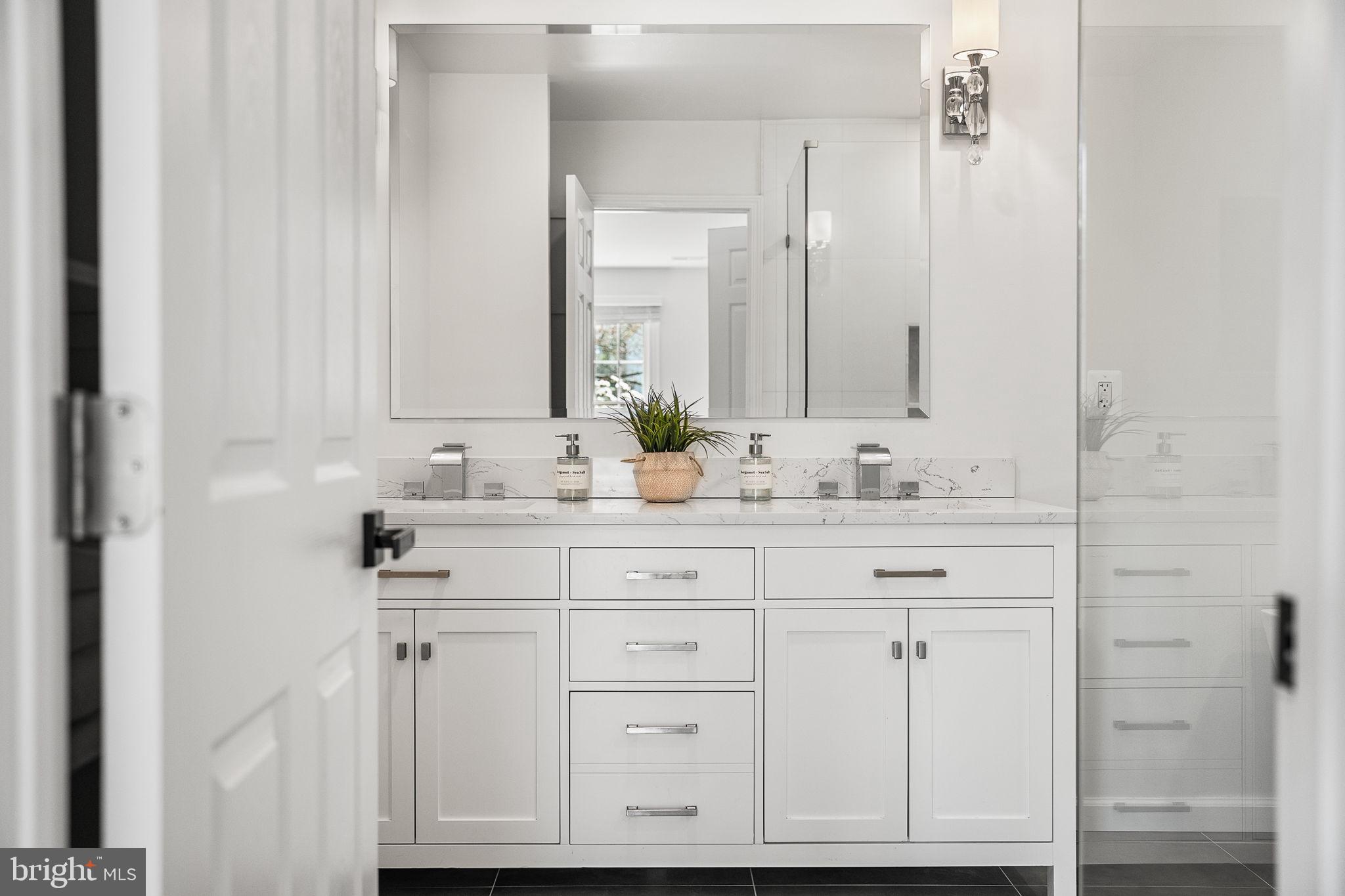 NORTH HILL - Residential