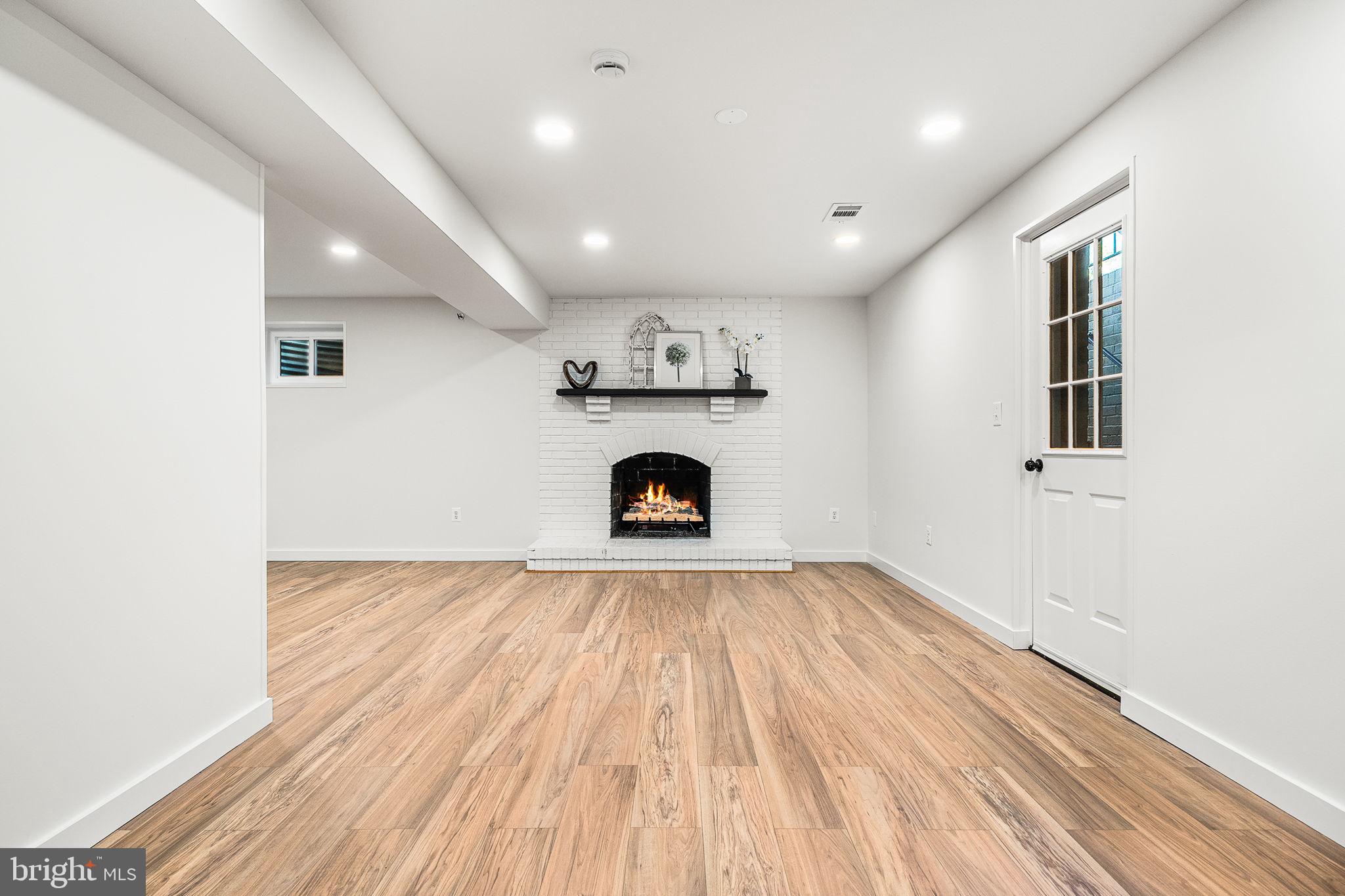 NORTH HILL - Residential