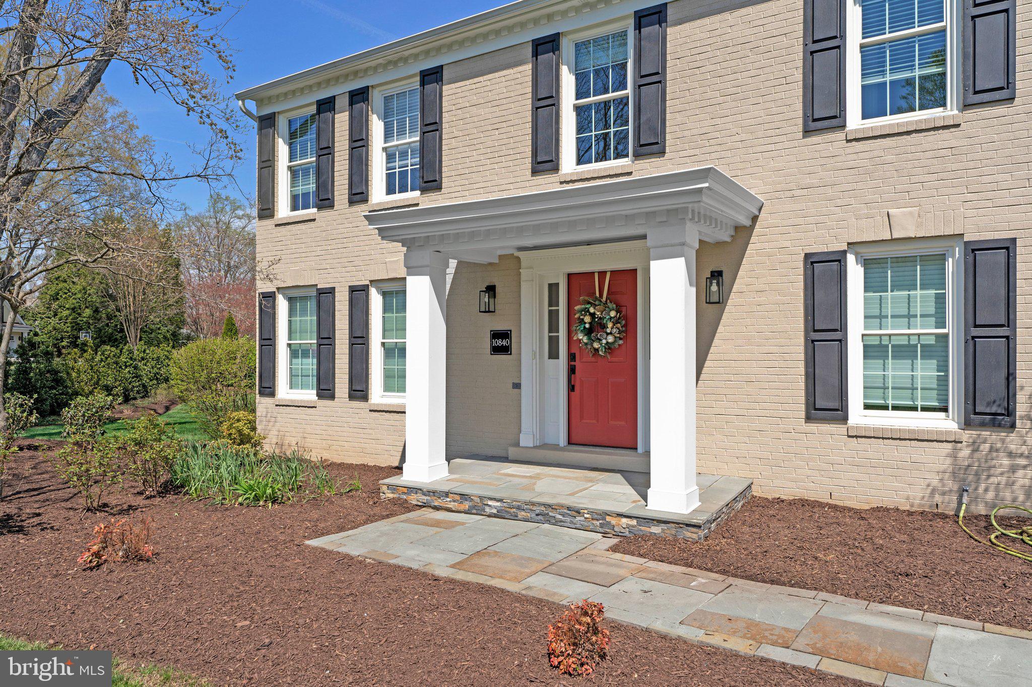 10840 FIELDWOOD DRIVE