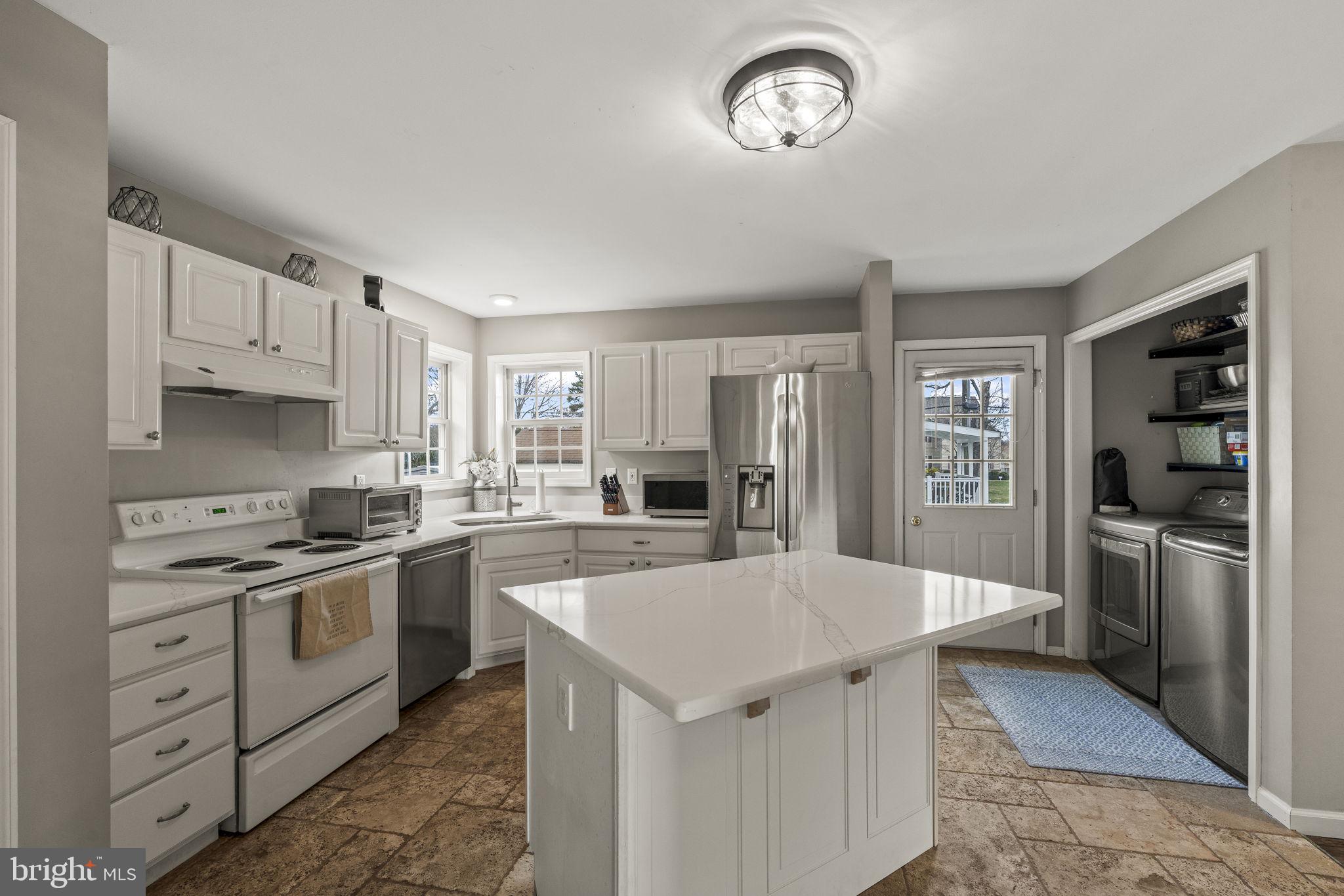 ALTO GRANDVIEW ACR - Residential