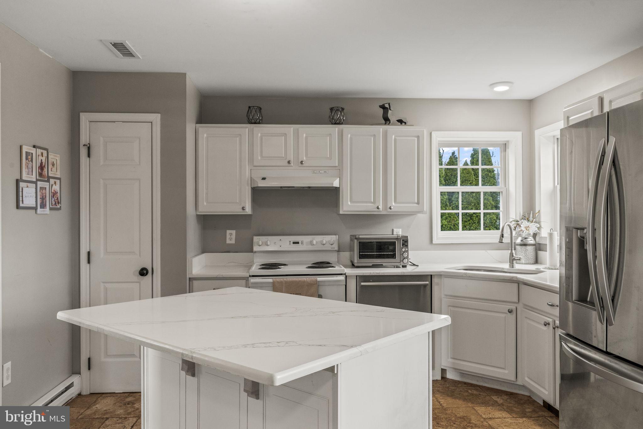 ALTO GRANDVIEW ACR - Residential