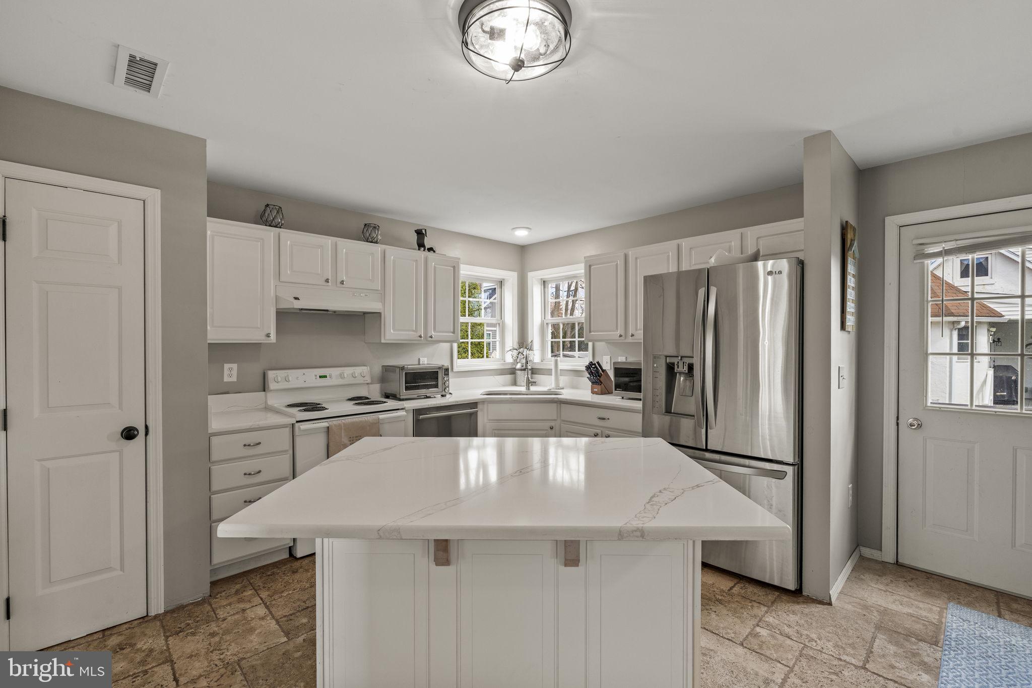 ALTO GRANDVIEW ACR - Residential