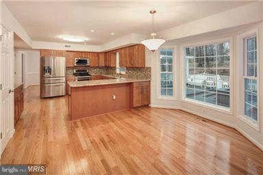 COLONY CREEK - Residential