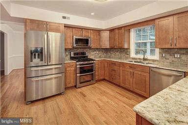 COLONY CREEK - Residential