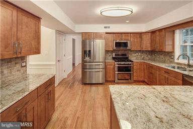 COLONY CREEK - Residential