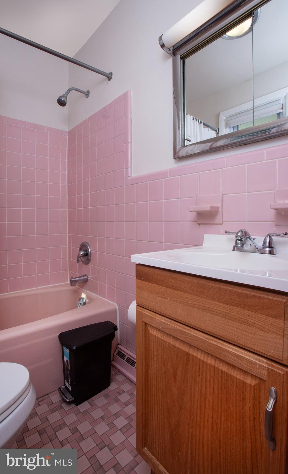 SKYLINE VIEW - Residential