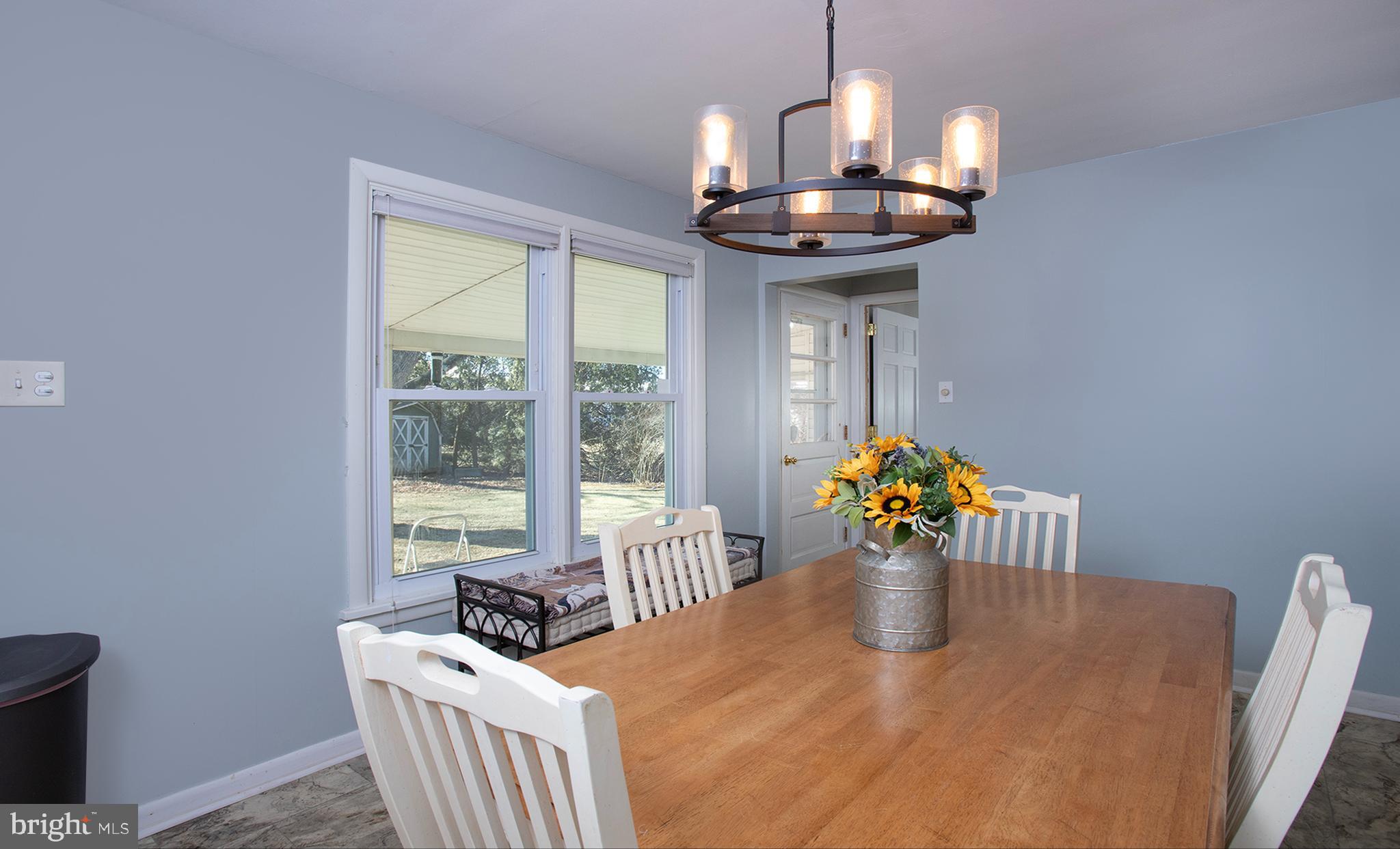 SKYLINE VIEW - Residential