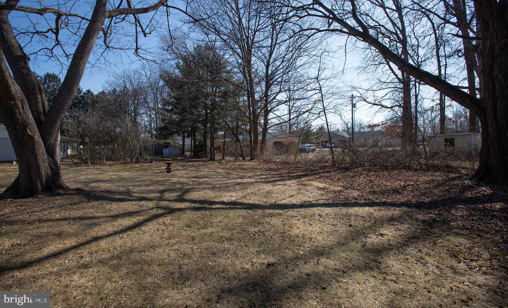 SKYLINE VIEW - Residential