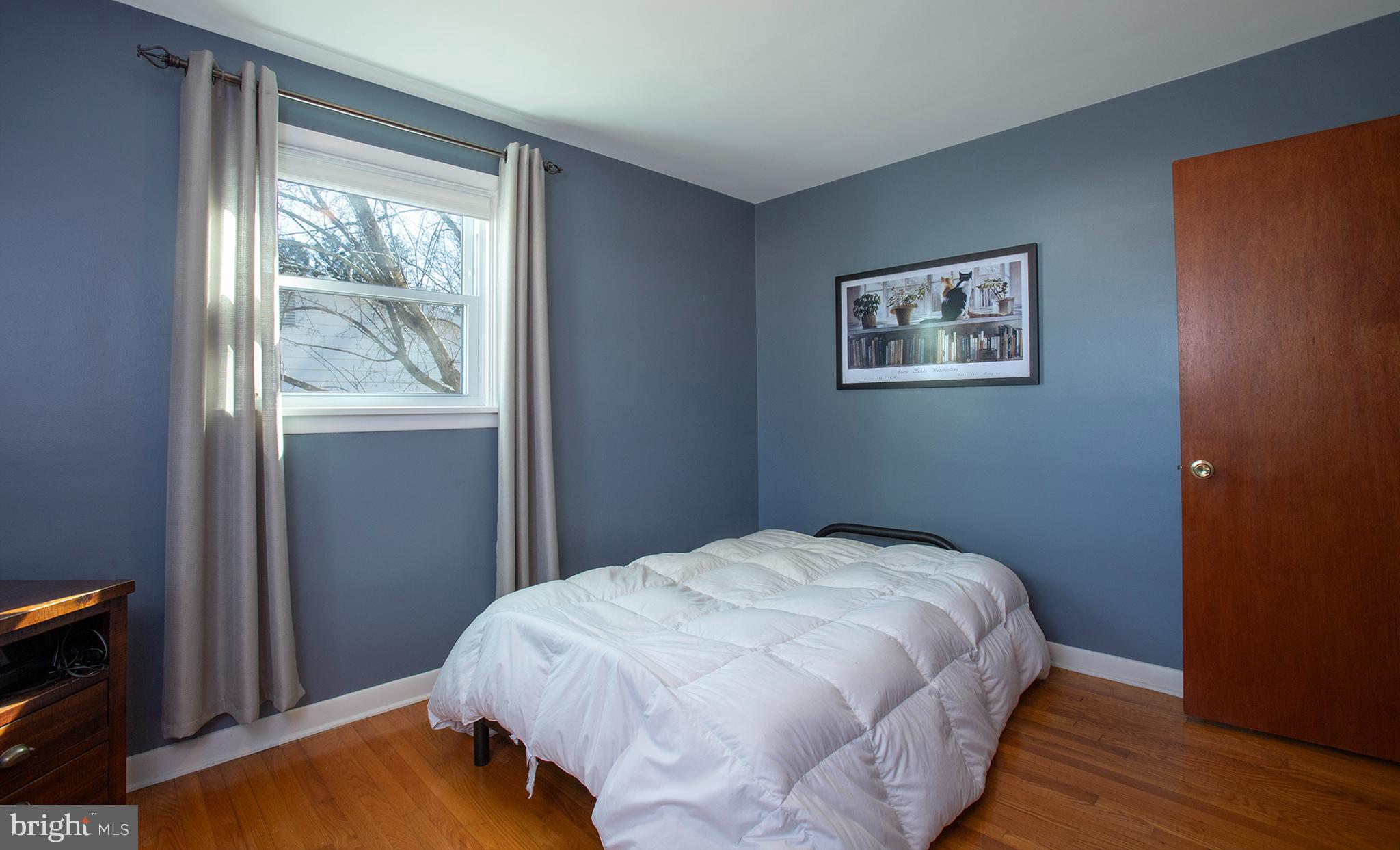 SKYLINE VIEW - Residential