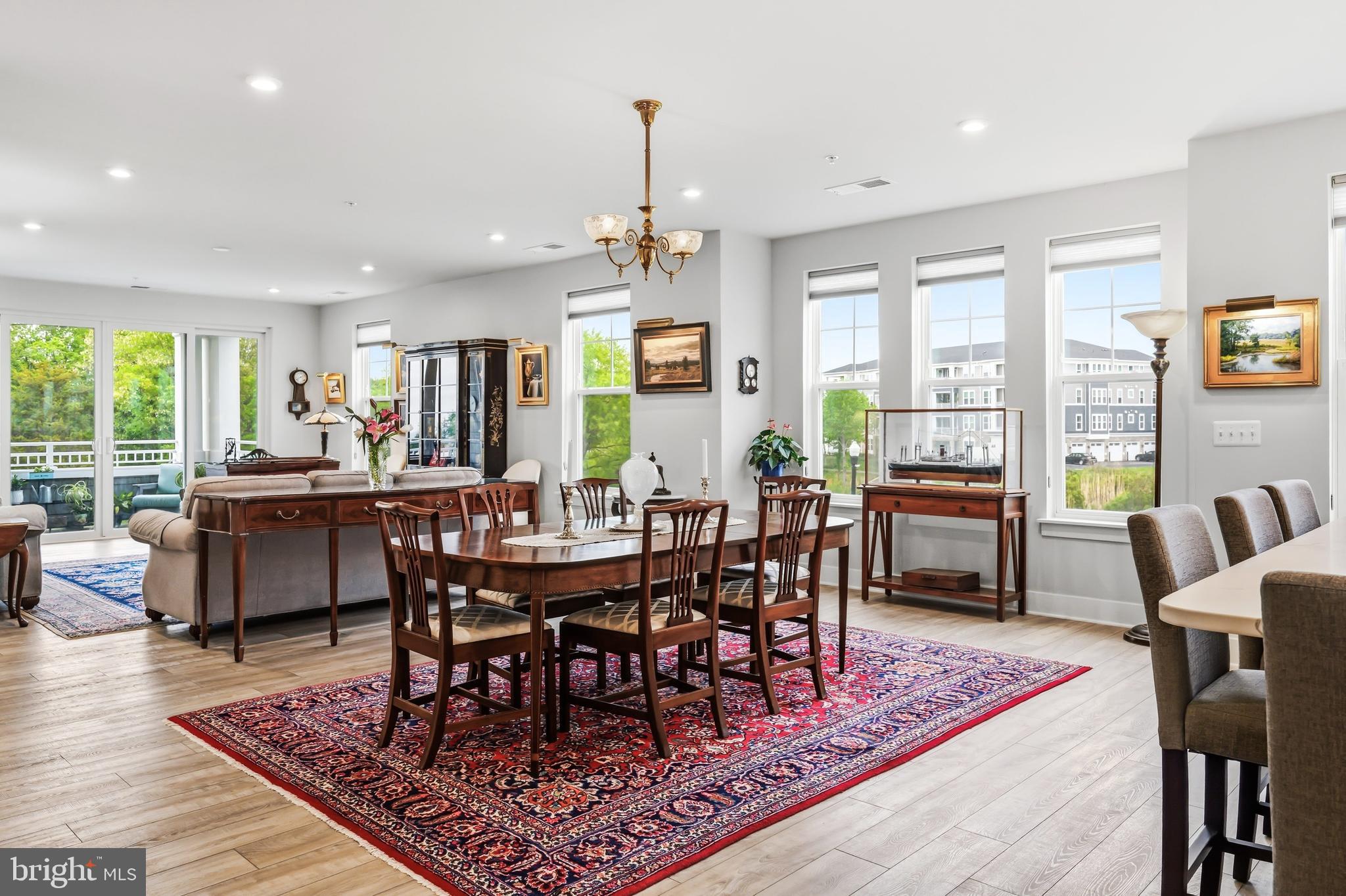 190 HARRIER WAY 24