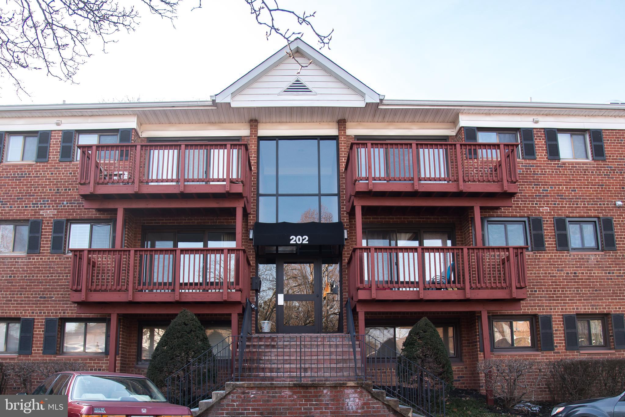 SEMINARY WALK - Residential