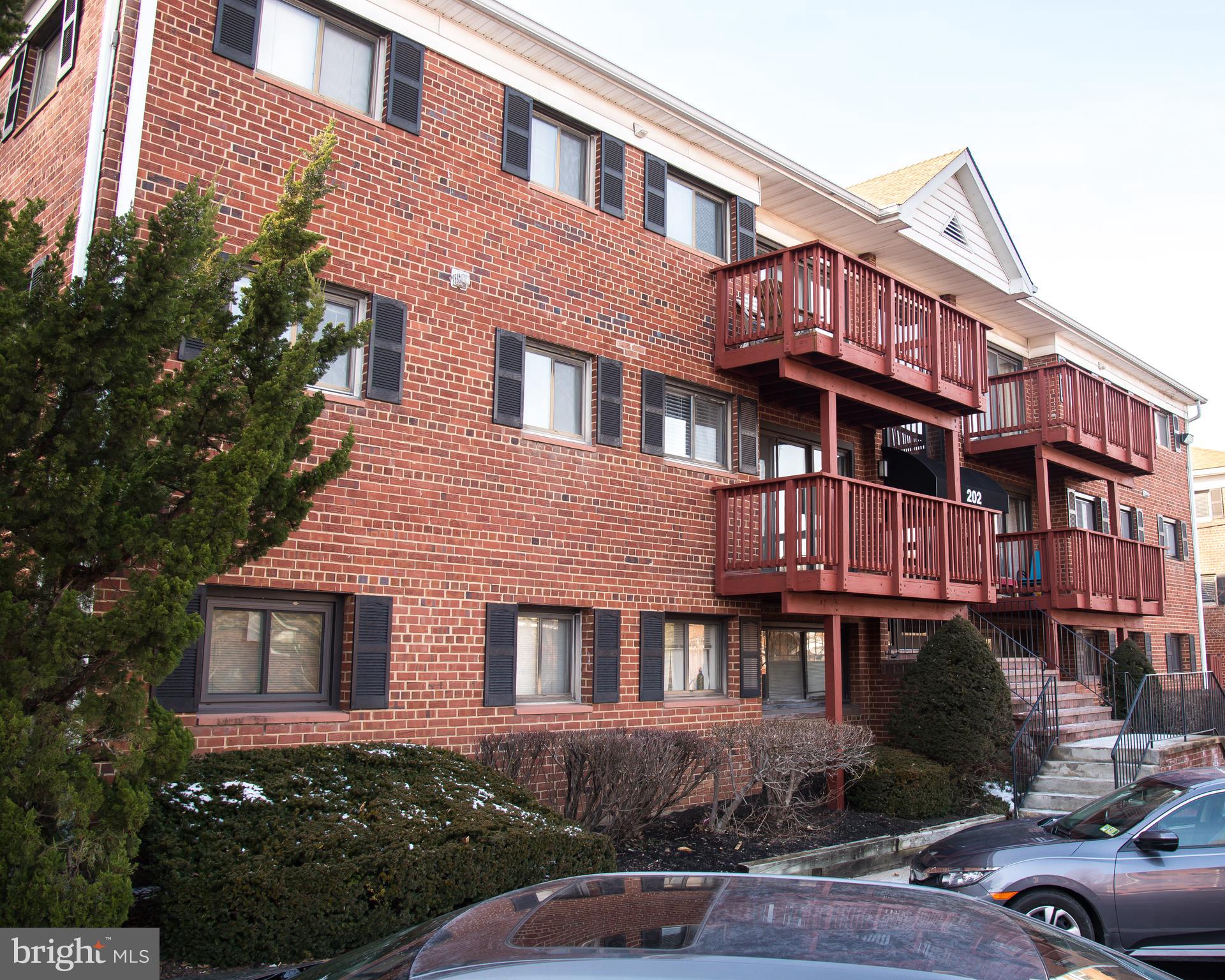 SEMINARY WALK - Residential