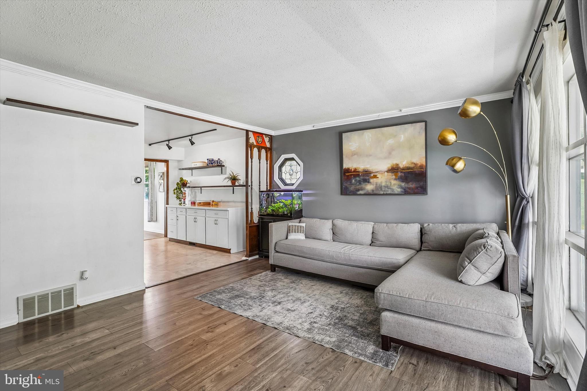 311 SPRING LANE