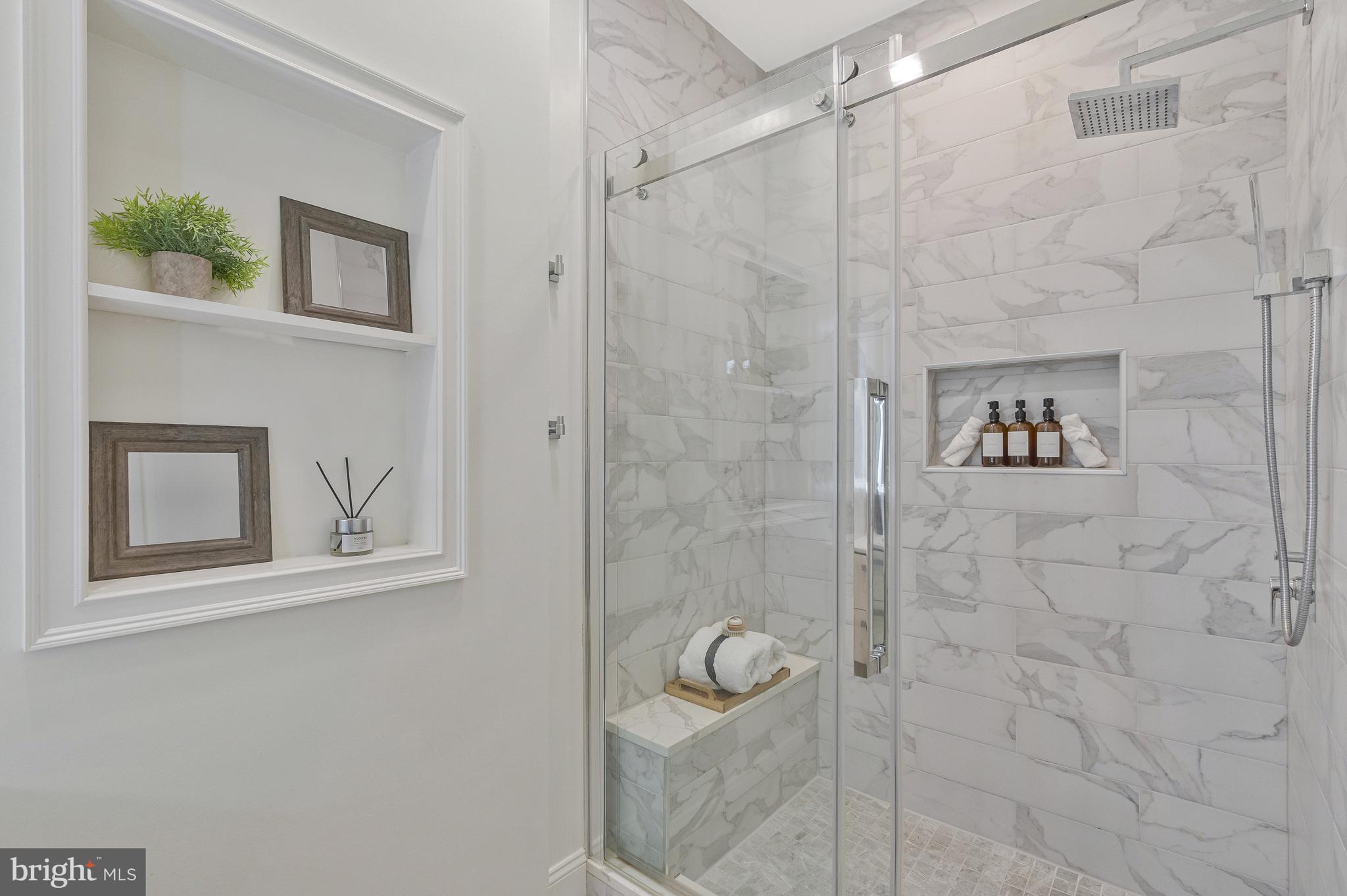 PROVIDENCE PARK - Residential