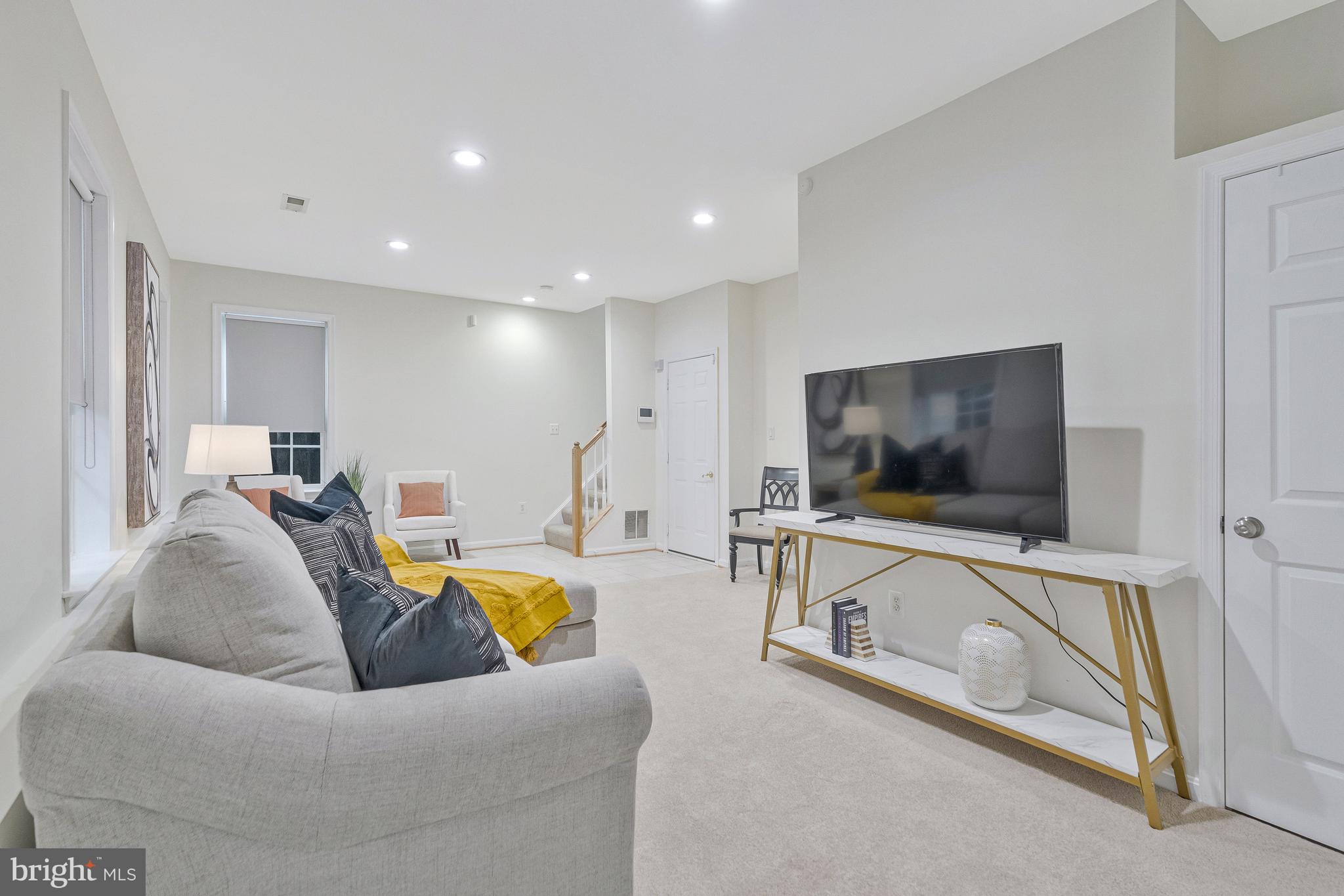 PROVIDENCE PARK - Residential