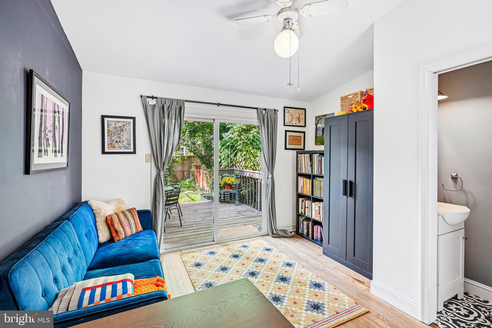 29 W WILLOW GROVE AVENUE