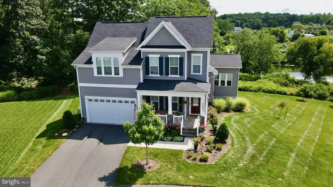 THE BLUFFS AT SLEETER LAKE - Residential