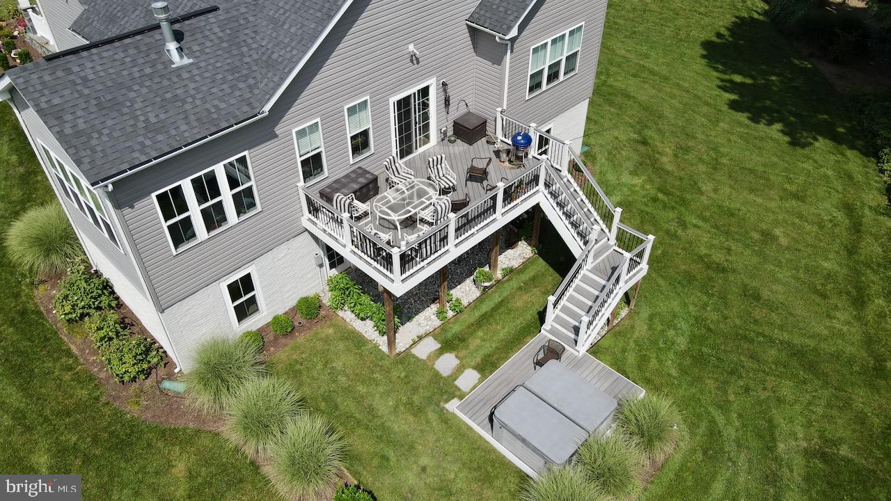 THE BLUFFS AT SLEETER LAKE - Residential