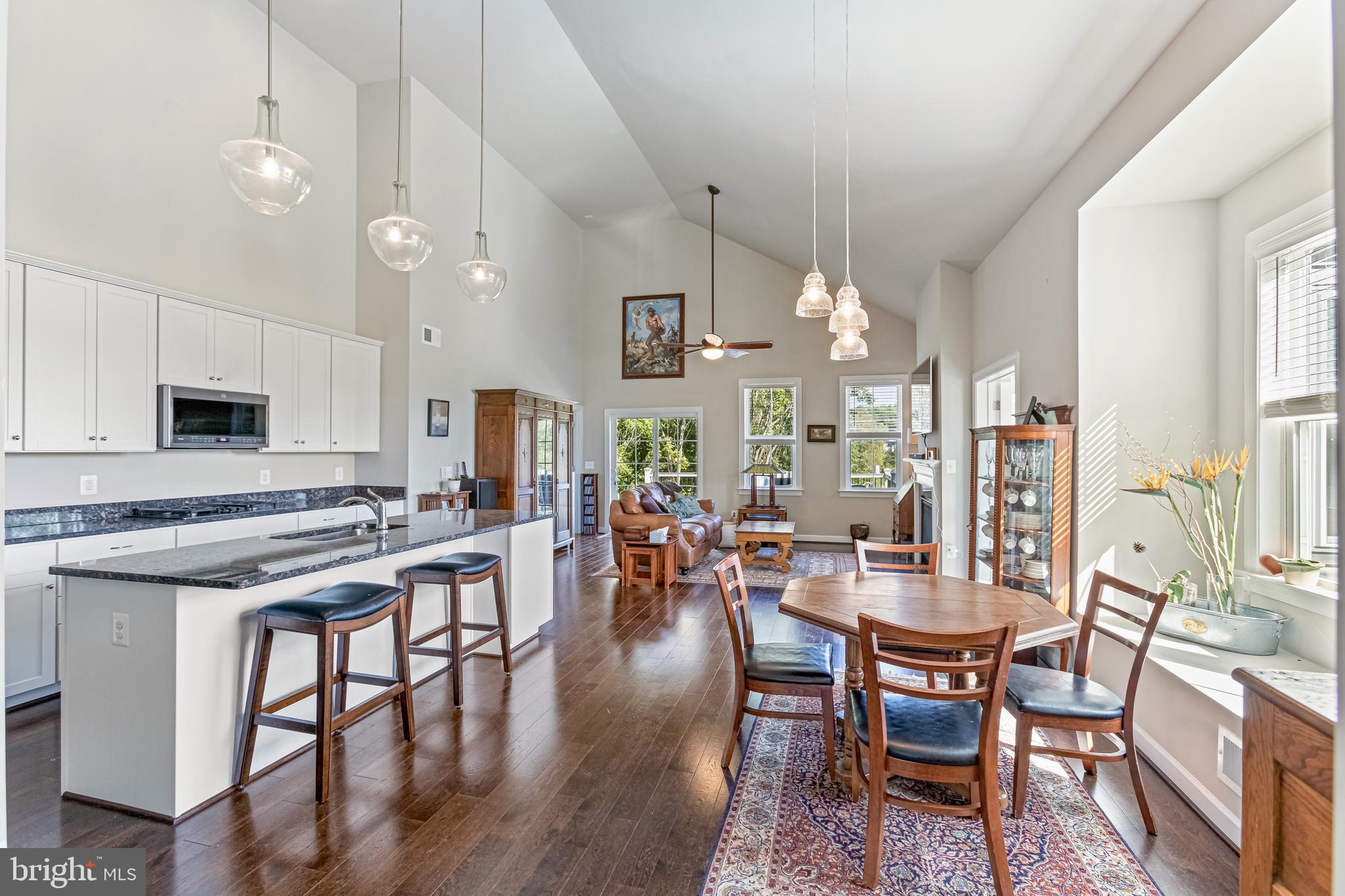 THE BLUFFS AT SLEETER LAKE - Residential