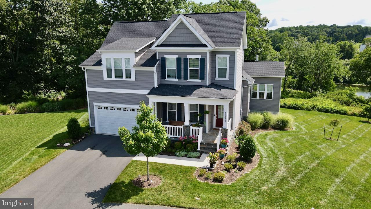 THE BLUFFS AT SLEETER LAKE - Residential