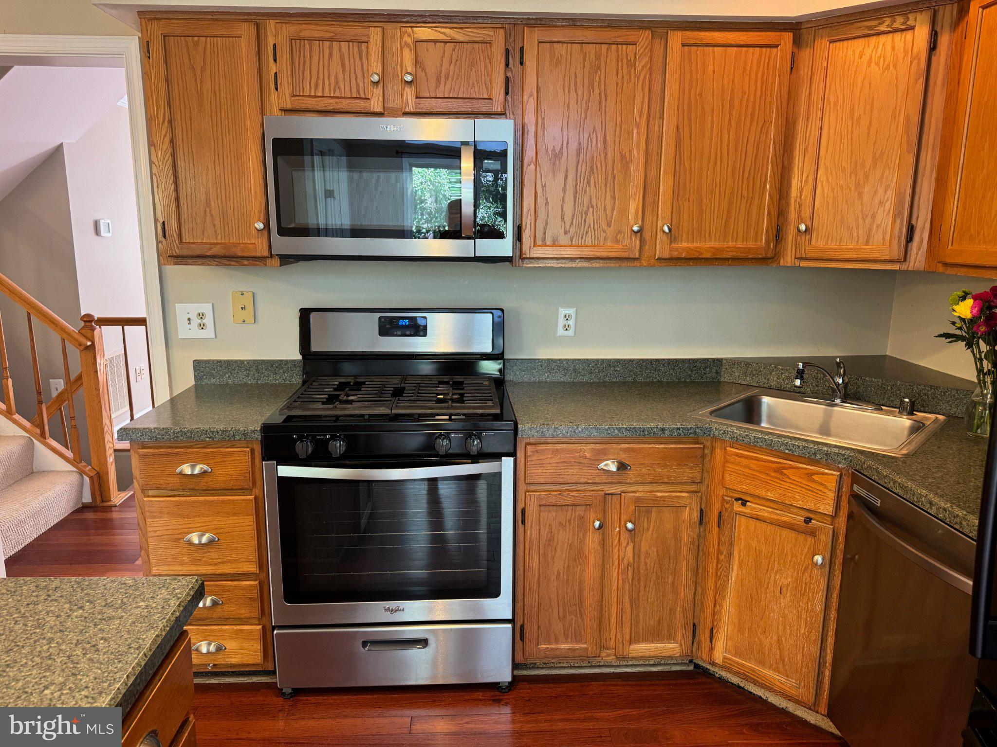 6064 CLAY SPUR COURT